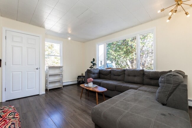 Building Photo - 59 Langdon Ave