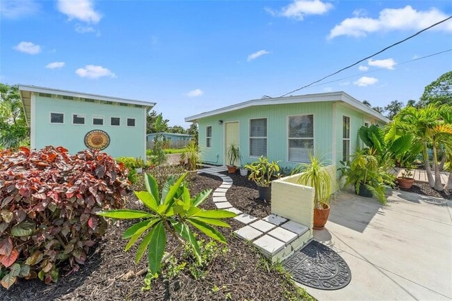 Building Photo - 6470 64th Ave N