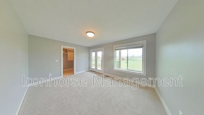 Building Photo - 2930 Warbler Way