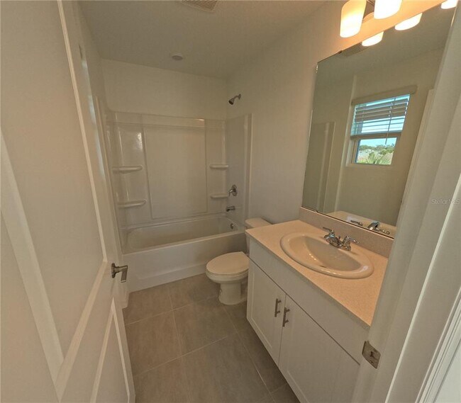 Building Photo - 16511 San Nicola Pl