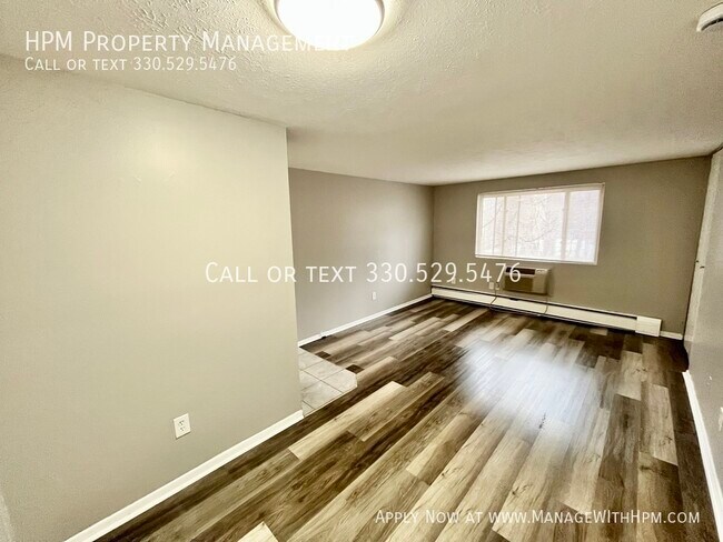 Building Photo - 20604 Lorain Rd