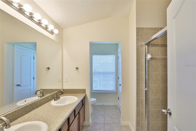 Building Photo - 7001 Interbay Blvd