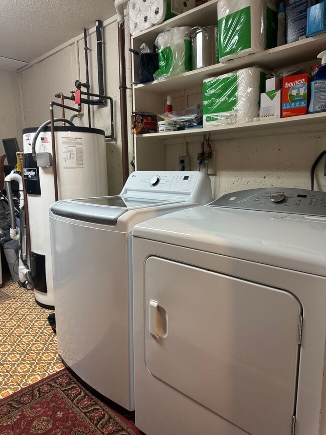 Building Photo - 3 Bedroom Condo in Hanover