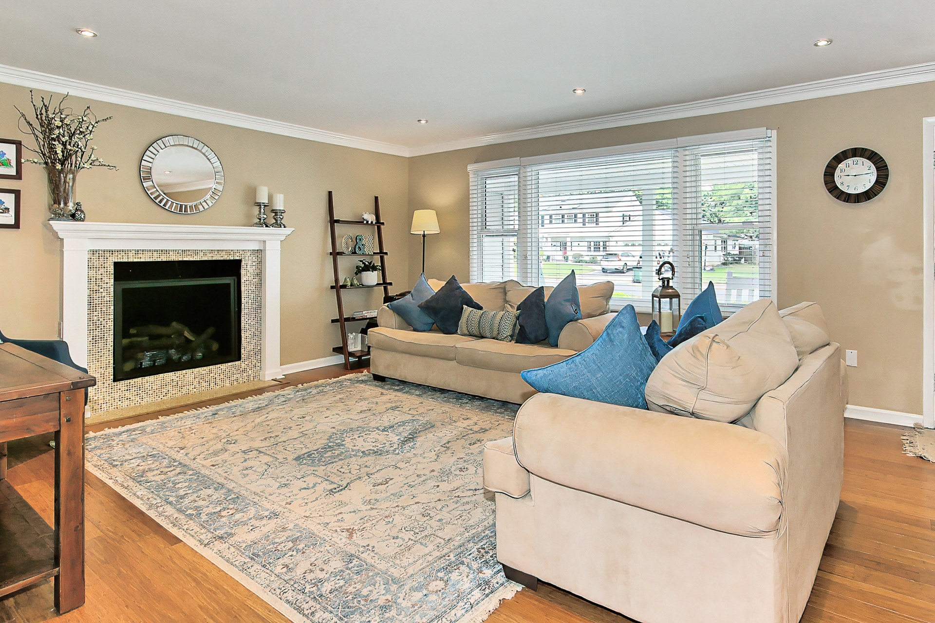 Building Photo - 13007 Melville Ln