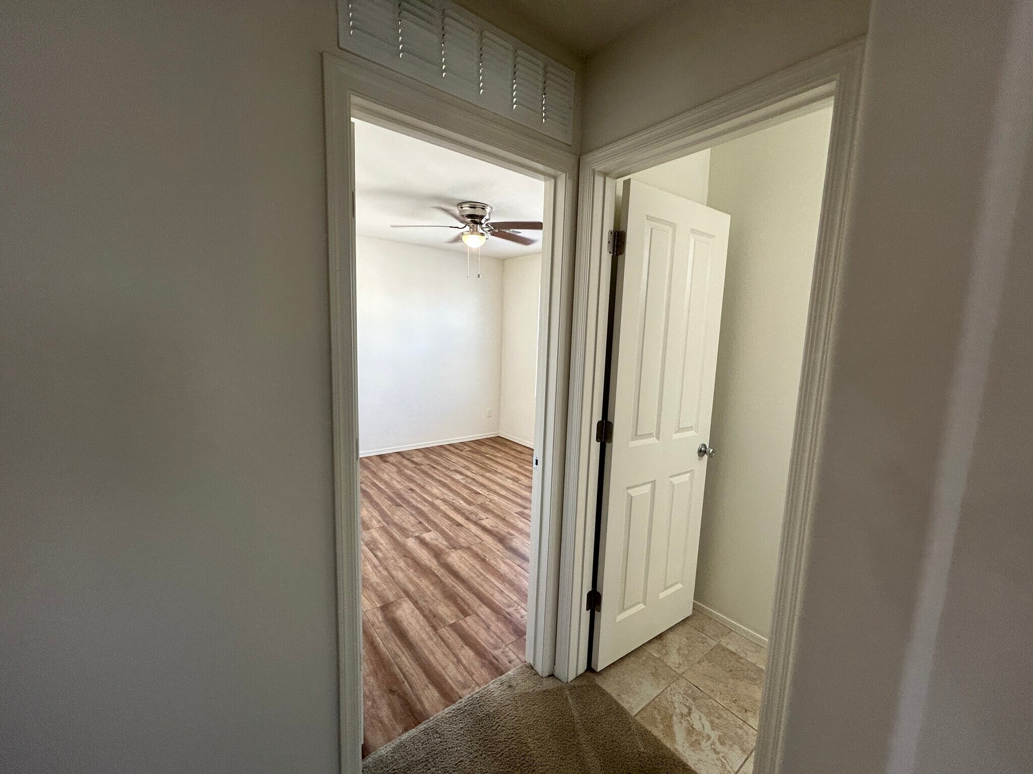 Building Photo - 2964 S Washington St