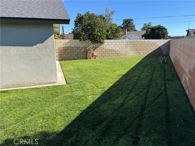 Building Photo - 1300 W Ricky Ln