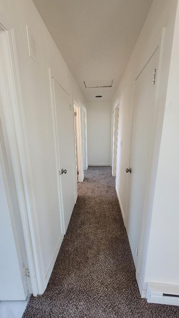 Building Photo - Moses Lake 3 bedroom 1 bath with den and g...