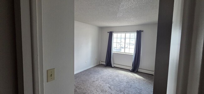 Building Photo - 5995 E Iliff Ave
