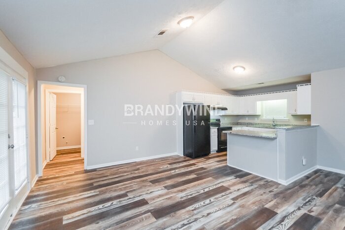 Building Photo - 45 Stoneview Cir