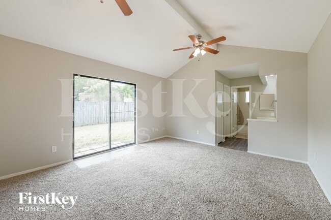 Building Photo - 22219 Oakhill Gate Dr