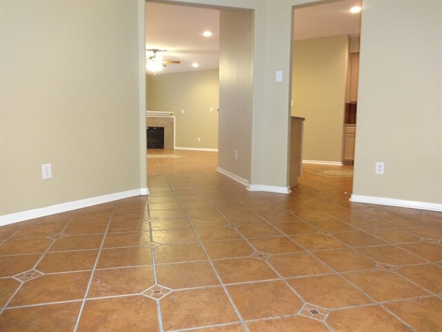 Building Photo - 2302 Turnbury Elm Ct