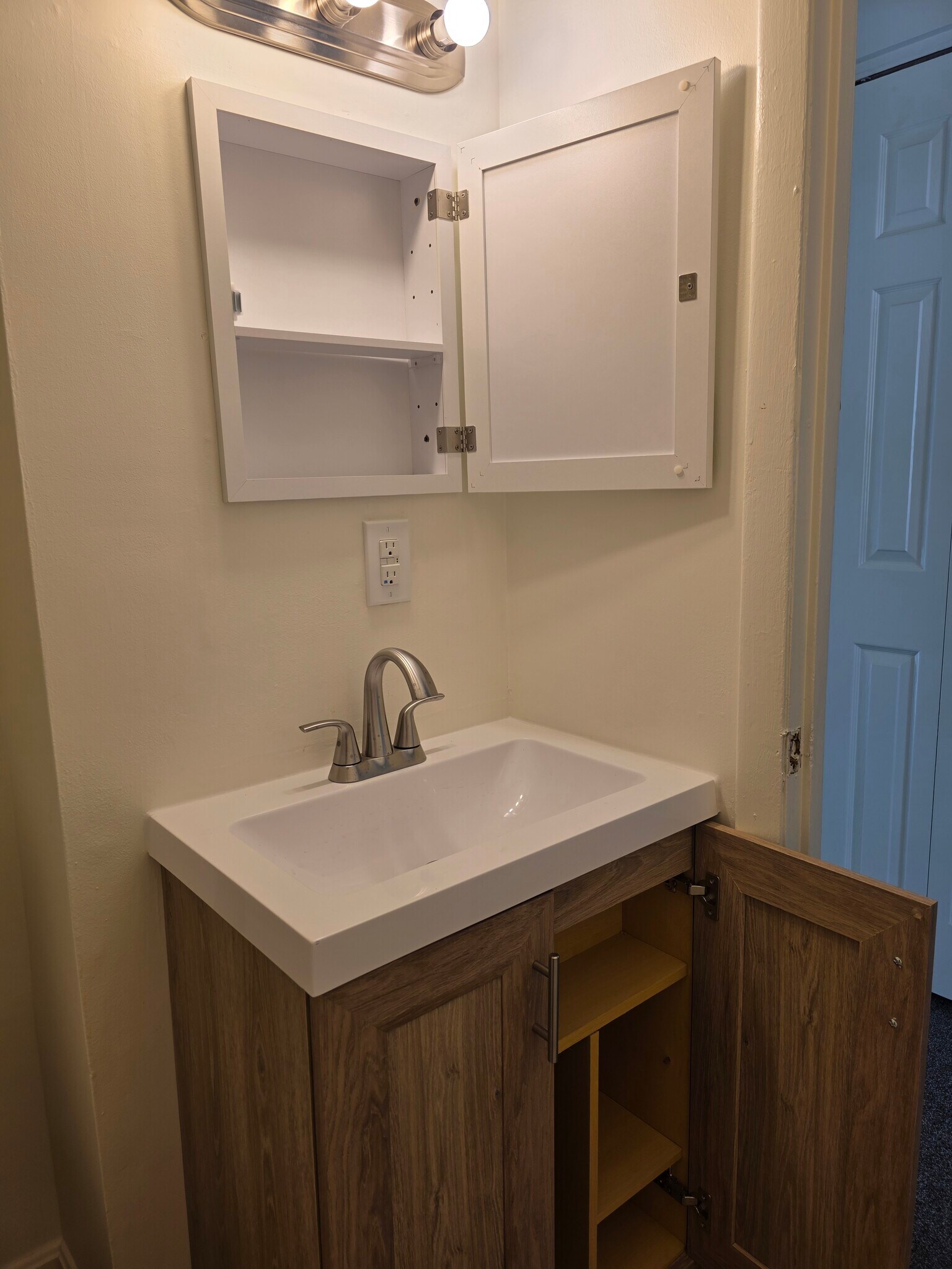 Building Photo - 1718 Judy Way