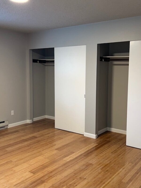 Building Photo - 3437 Redwood Ave