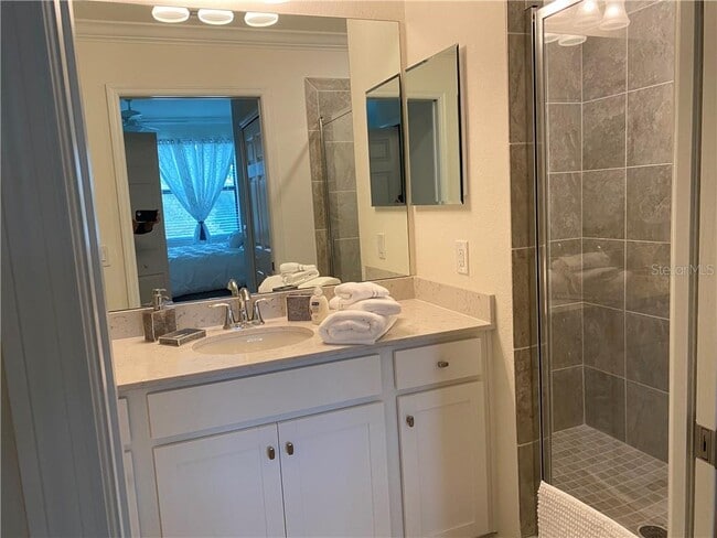 Building Photo - 17510 Gawthrop Dr