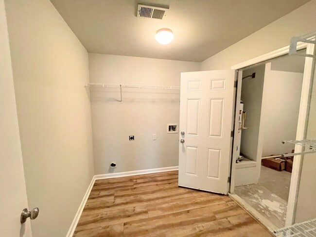 Building Photo - 118 Blackwell Ct