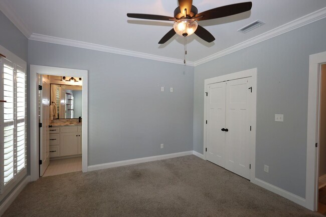 Building Photo - 3962 Buckhorn Ridge