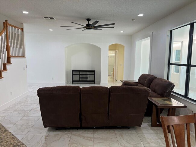 Building Photo - 871 Blairmont Ln
