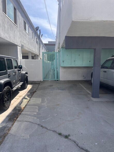 Building Photo - 1319 11th St