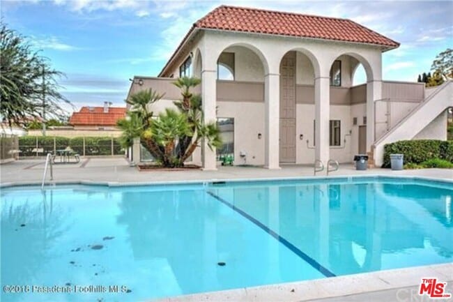 Building Photo - 8187 Havasu Cir