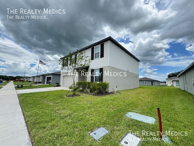 Building Photo - 3505 Bonsilva St