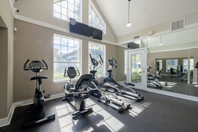 Building Photo - Park at Via Veneto