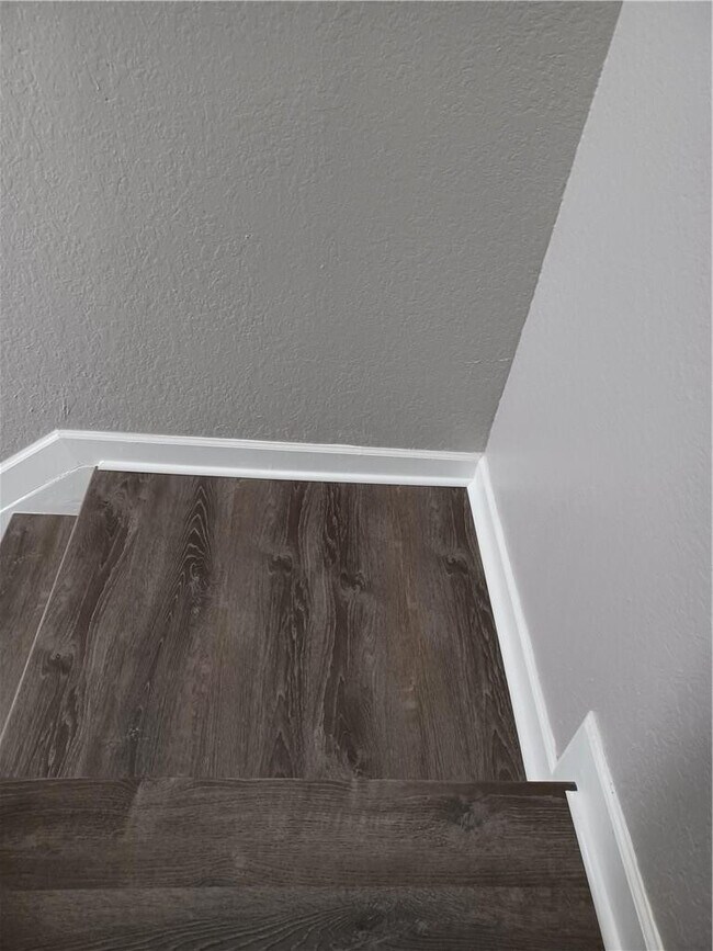 Building Photo - 4321 SW 160th Ave