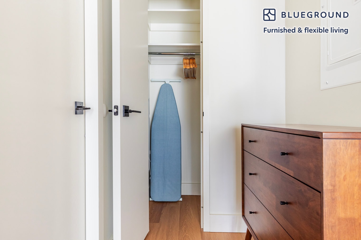 Building Photo - 130 Hope St