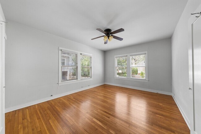 Building Photo - 109 W Norwood Ct