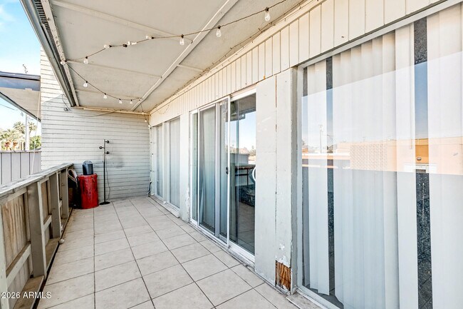 Building Photo - 6767 N 7th St