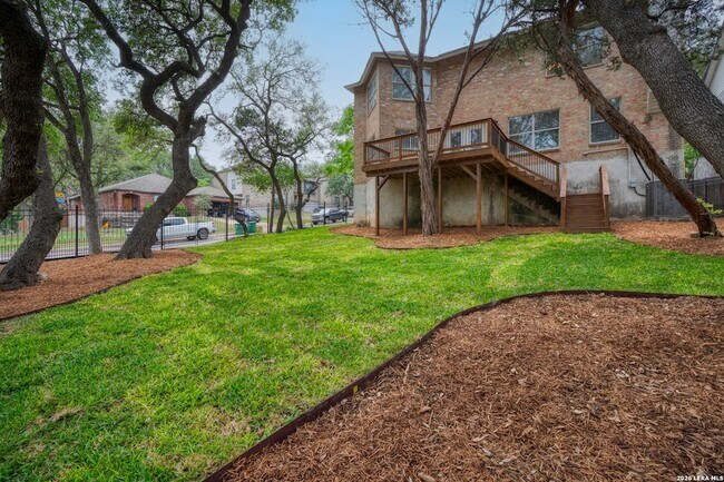 Building Photo - 10802 Winter Creek