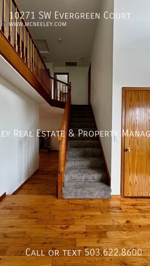 Building Photo - 10271 SW Evergreen Ct