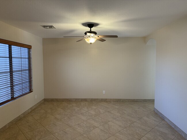 Building Photo - 3793 S Chaparral Rd