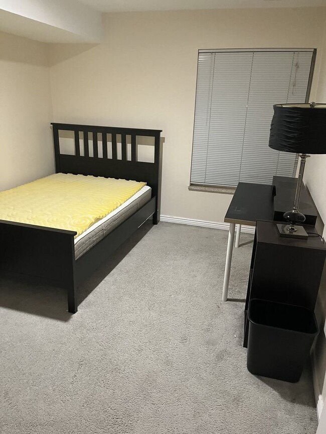 Furnished Bedroom - 2227 Canyon Blvd