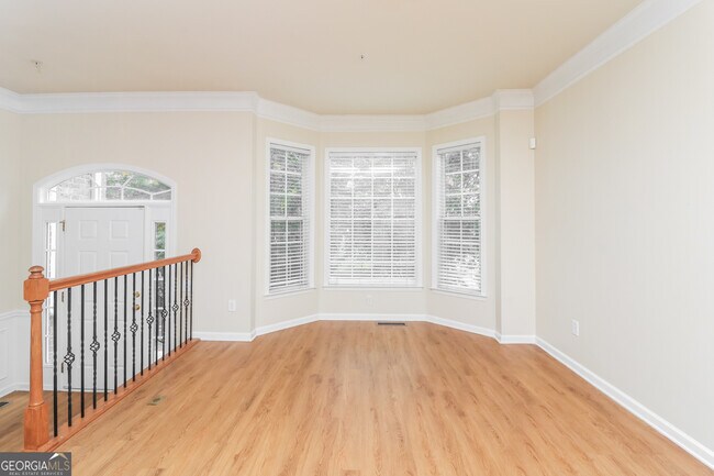 Building Photo - 1711 Highlands View Dr