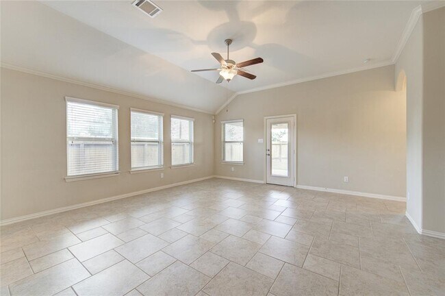 Building Photo - 6710 Trinity Trail Ln