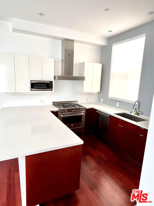 Building Photo - 1200 N Sweetzer Ave