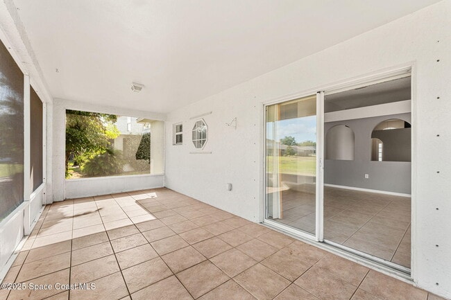 Building Photo - 2390 Savannah Blvd