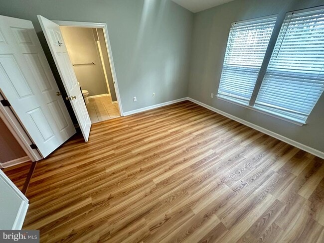 Building Photo - 12705 Town Center Way