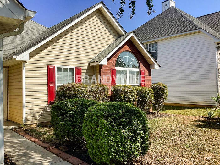 Building Photo - 2056 Registry Pl