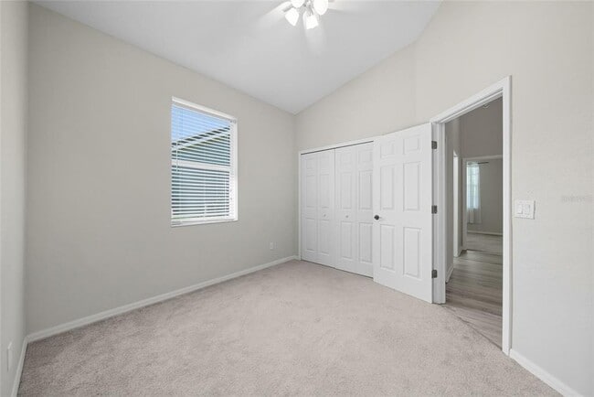 Building Photo - 11724 Holly Creek Dr