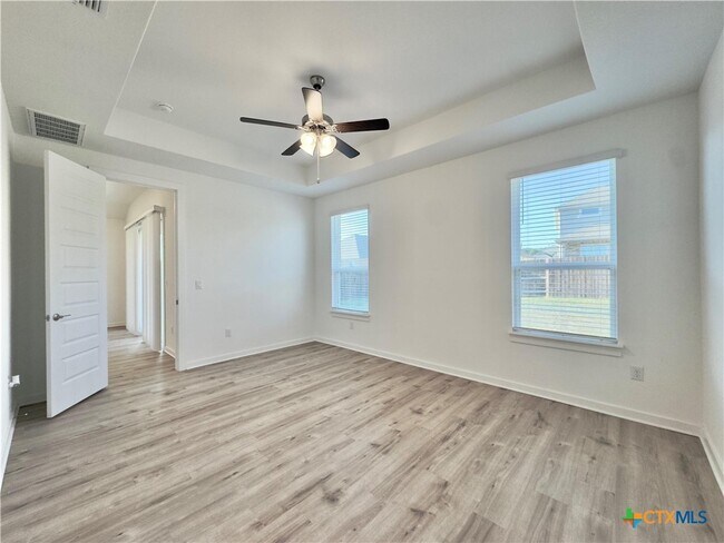 Building Photo - 2109 Gabriels Horn Rd