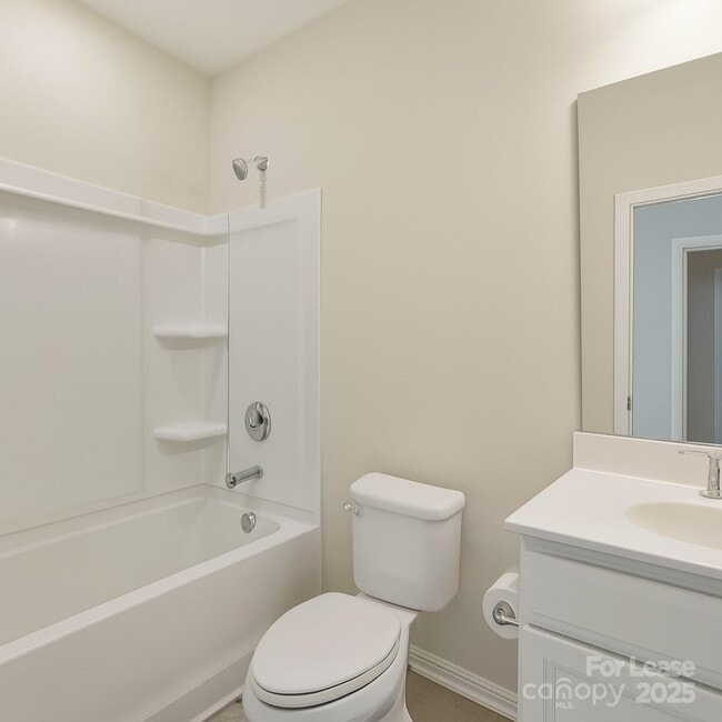 Building Photo - 3322 Beeler Ln