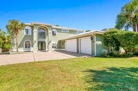 Building Photo - 7902 Sleepy Bay Blvd