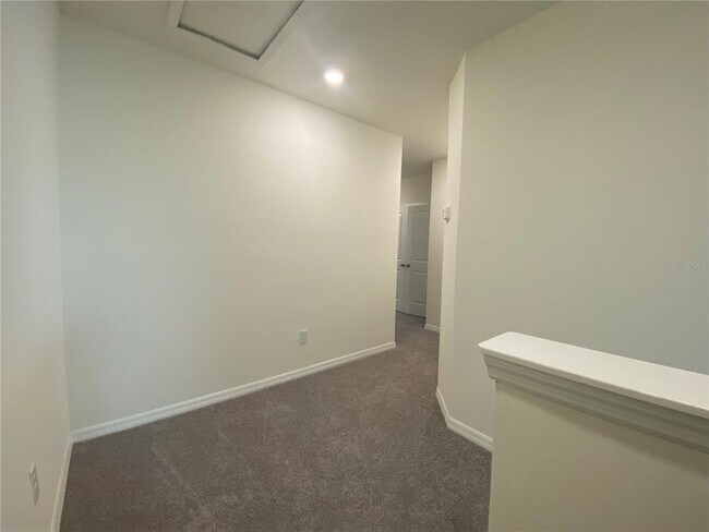 Building Photo - 2906 Suncoast Plains Dr