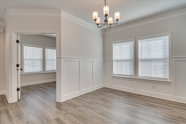 Building Photo - 528 Fermoy Ln