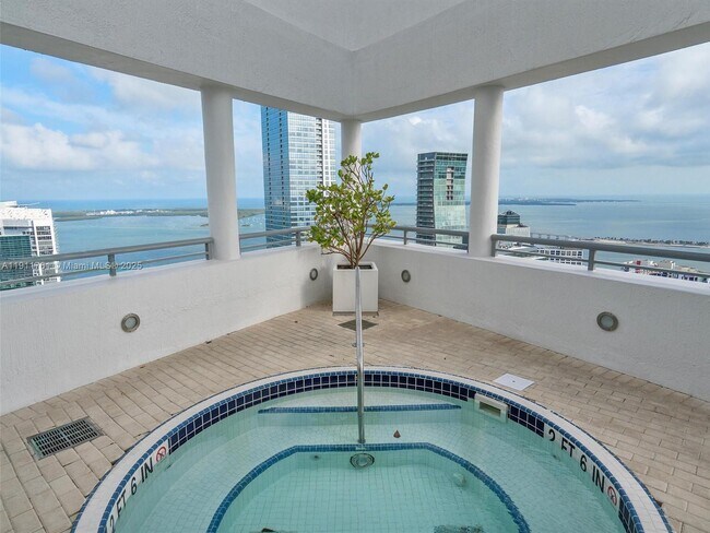 Building Photo - 60 SW 13th St