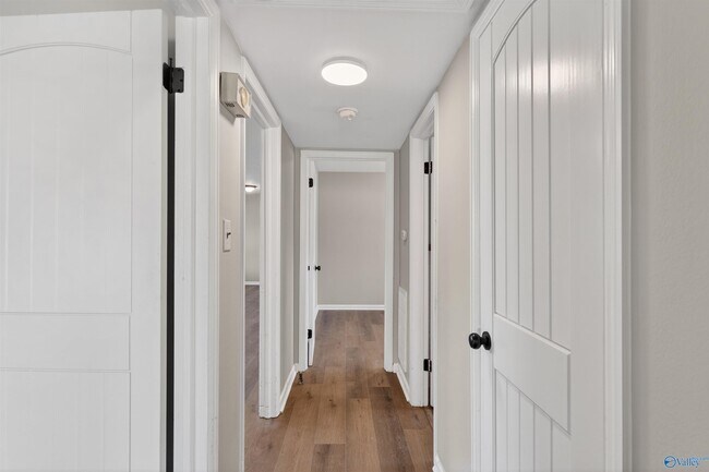 Building Photo - 1601 Armstrong St NW