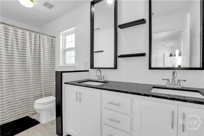 Building Photo - 116 Ristona Dr