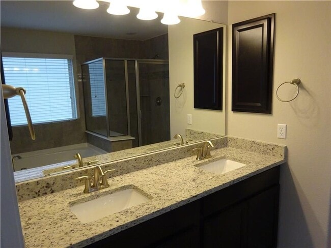 Building Photo - 9405 Tanager Way