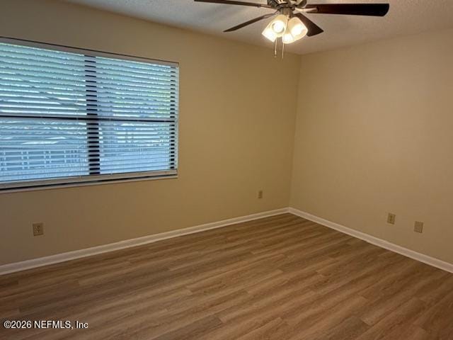 Building Photo - 5627 Pinebay Cir S